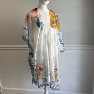 JC Sunny Watercolor Art To Wear Kimono One Size Light Weight Roses Floral Knee